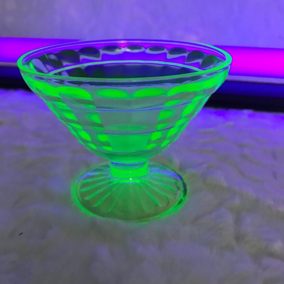 Vintage Vaseline Uranium Sorbet Ribbon Hazel Atlas #43 - Picture 7 of 14